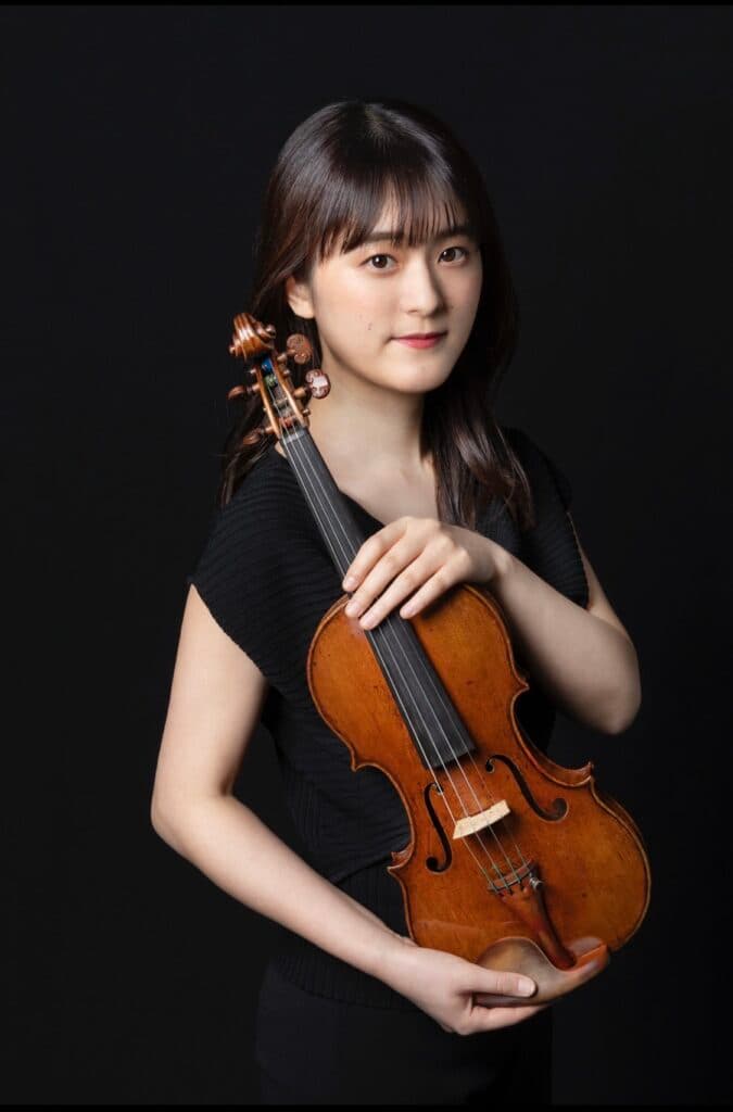 Violinist Yukino Nakamura with her instrument